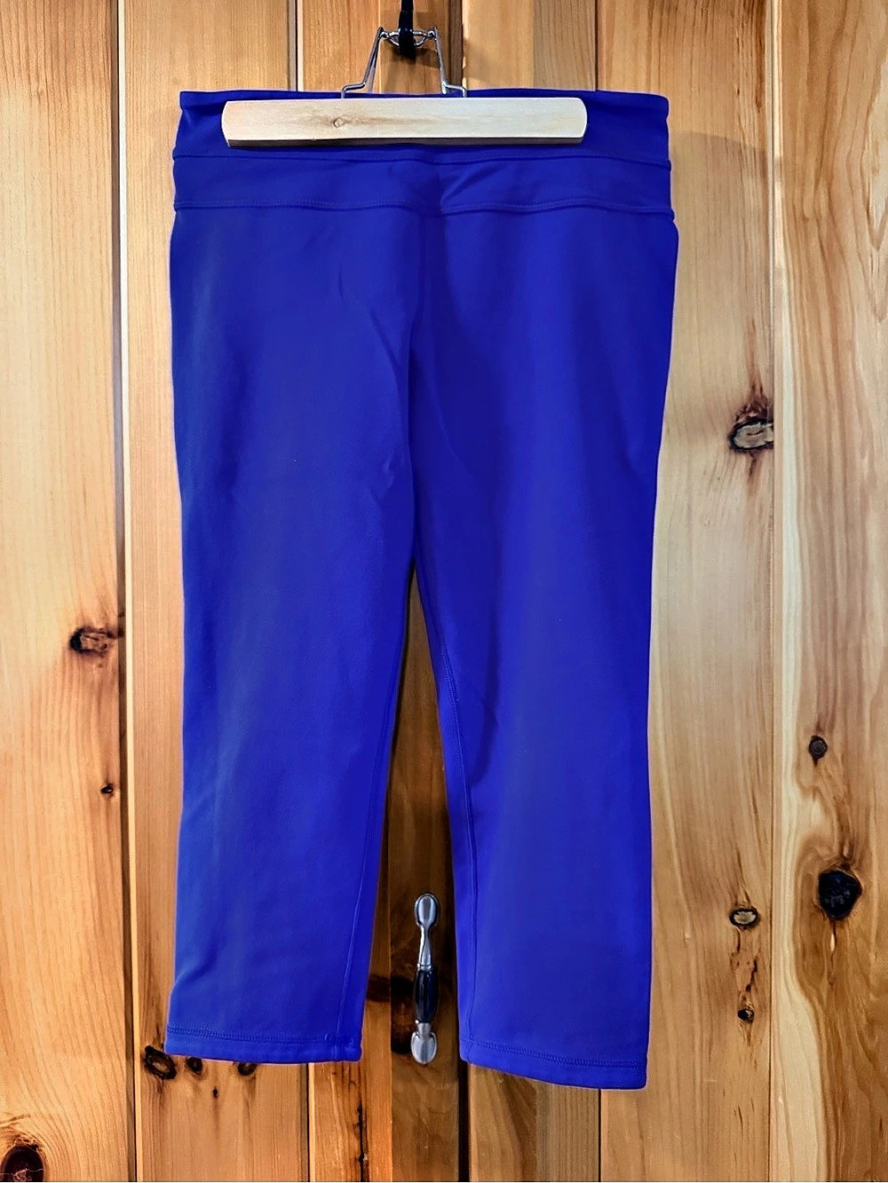 lululemon Crop Blue Leggings Size 8